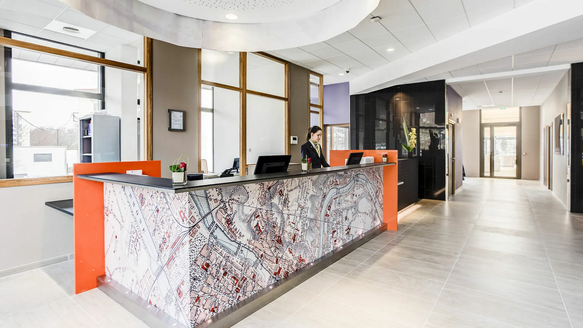 Hotel Parksaone 3*, Лион